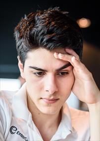 Aryan Tari (2019)
